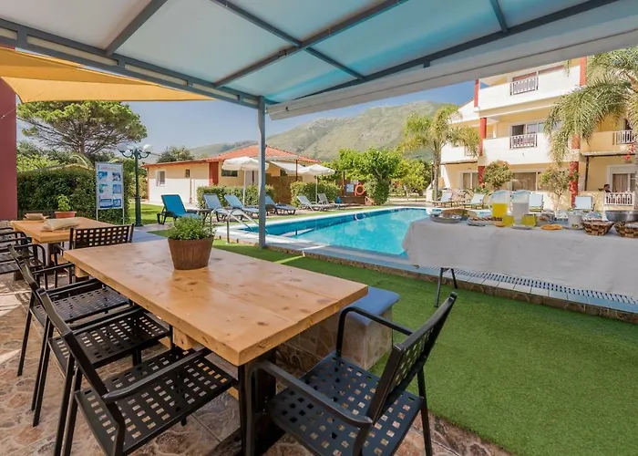 Oscar & Aparthotel 4*