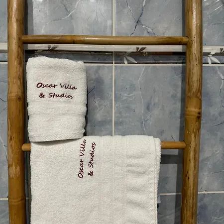 Oscar Villa&studios