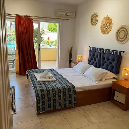 Oscar & Lejlighedshotel Alykes (Zakynthos)