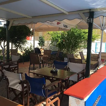 Oscar Villa&studios Aparthotel