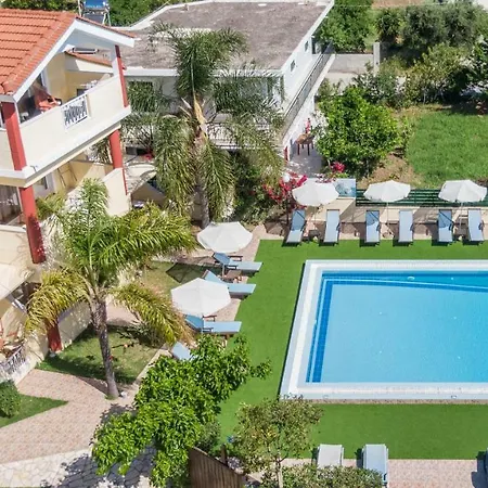 Oscar Villa&studios Aparthotel
