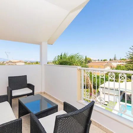 Oscar & 3* アリケス