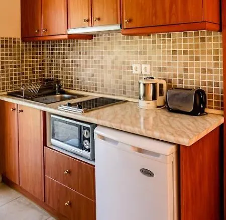 Oscar & 3* アリケス